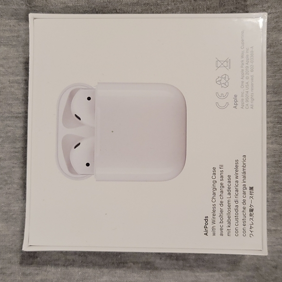 Apple - Airpods with Wireless Charging Case - WhiteModel:MRXJ2AM/A - Picture 2 of 4